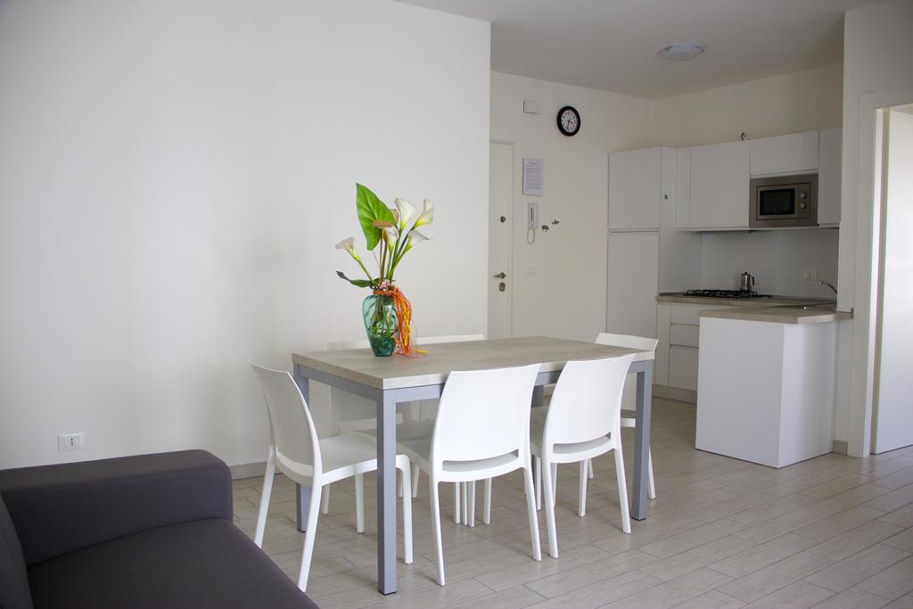 Residence La Perla Caorle Exteriör bild